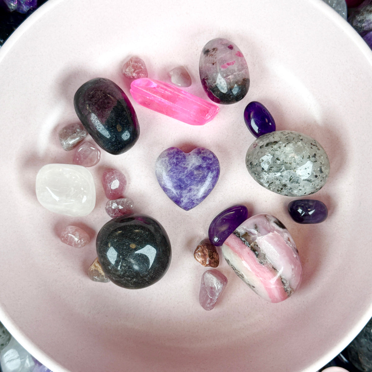 Vampire Kiss // Crystal Cauldron Scoop