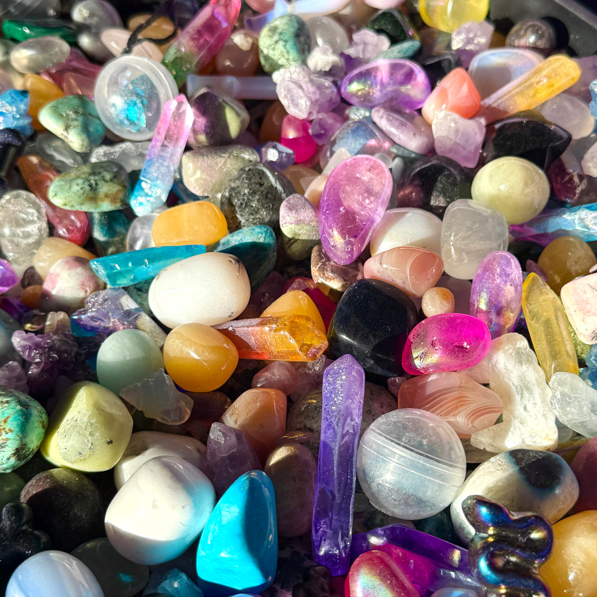 Black Hole // Crystal Cauldron Scoop