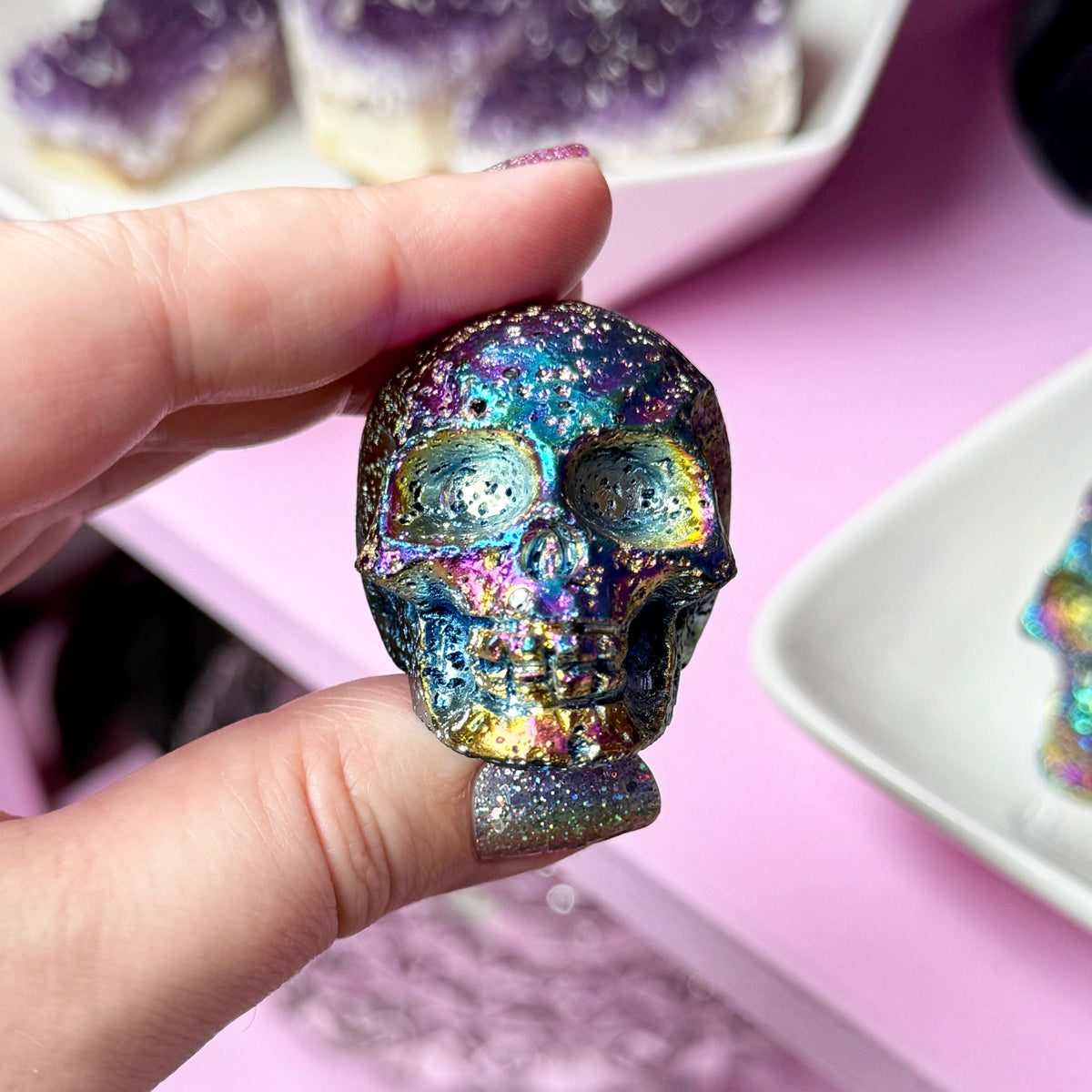 Aura Lava Stone Skull