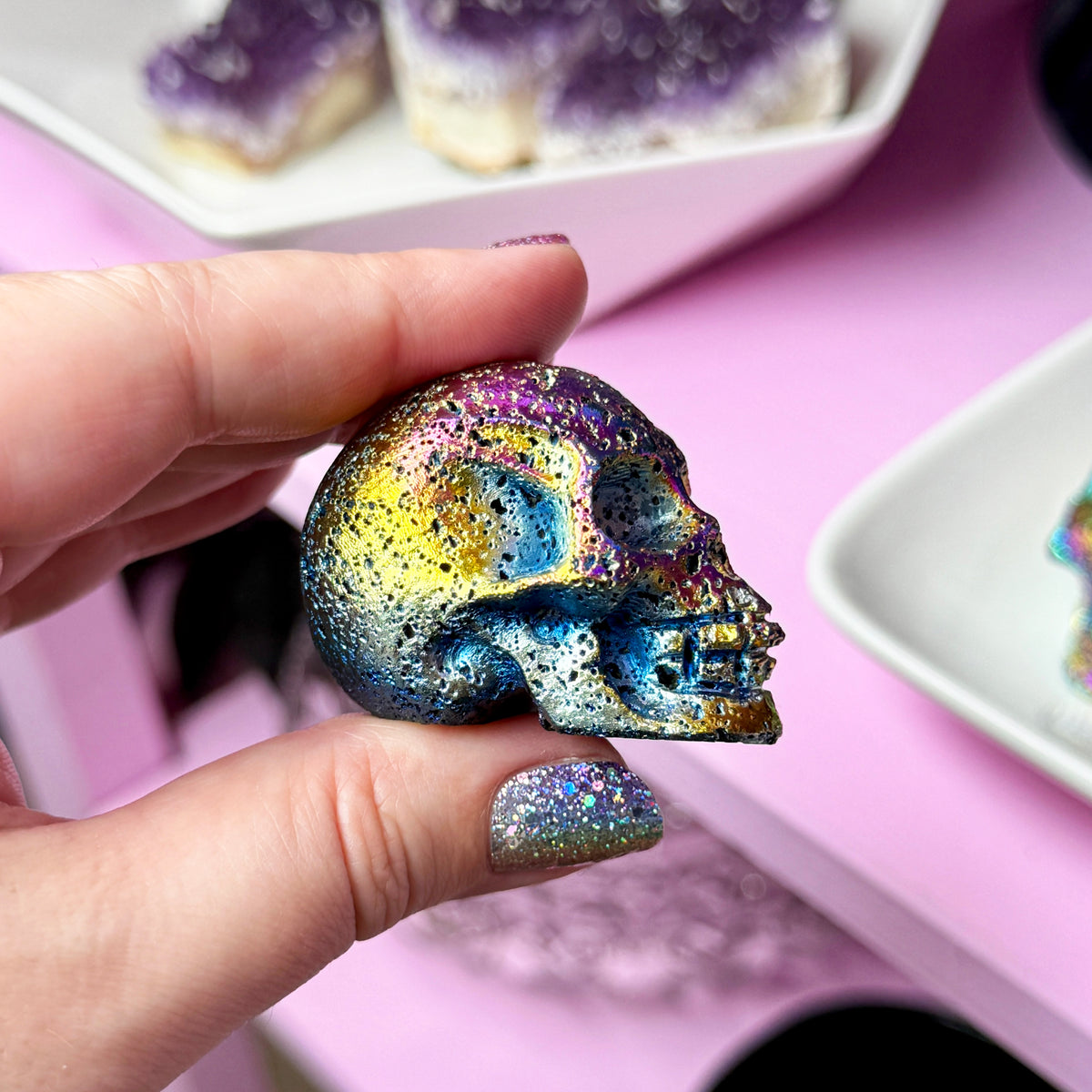 Aura Lava Stone Skull