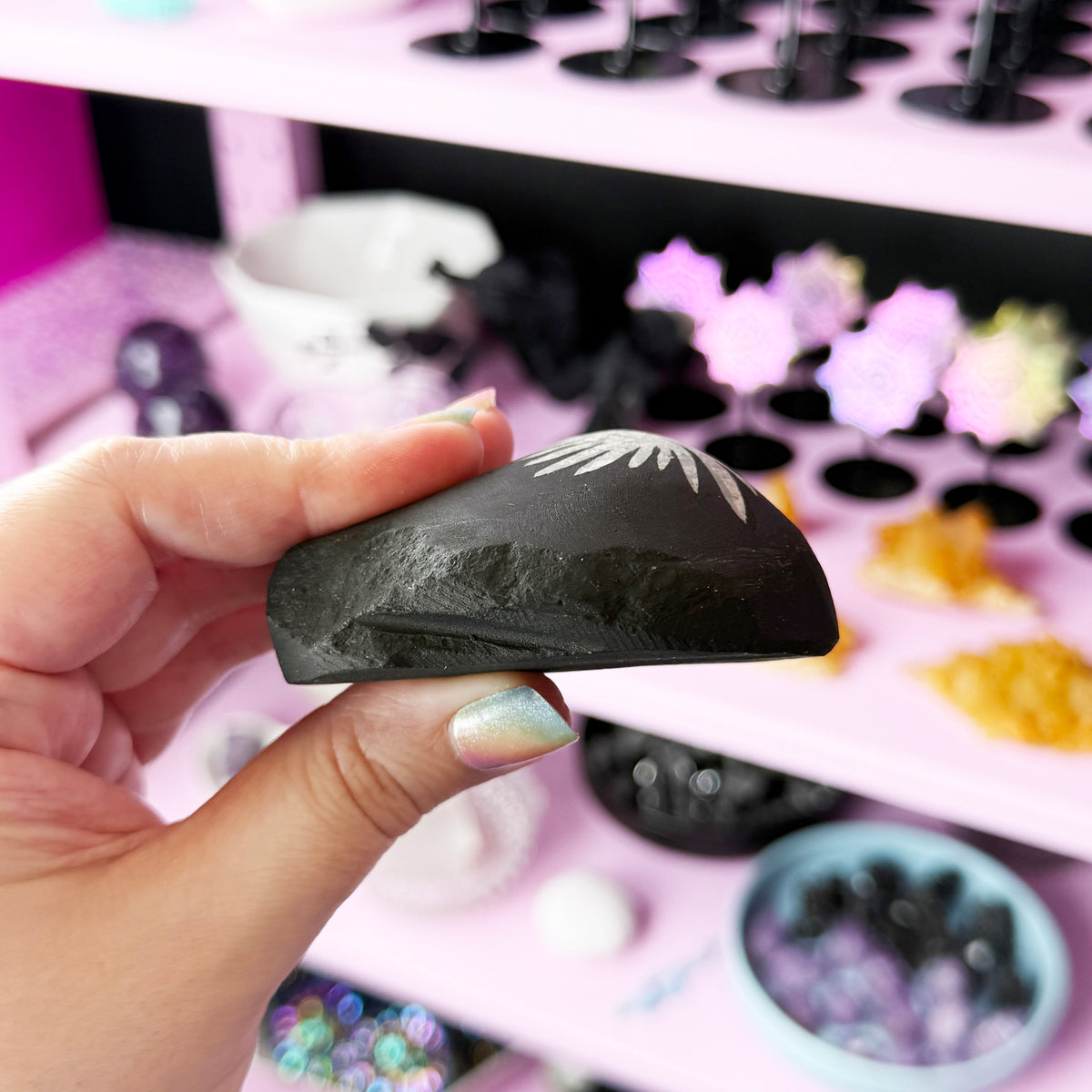 Chrysanthemum Stone