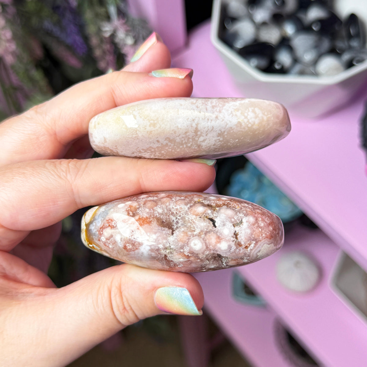 Flower Agate Palm Stone