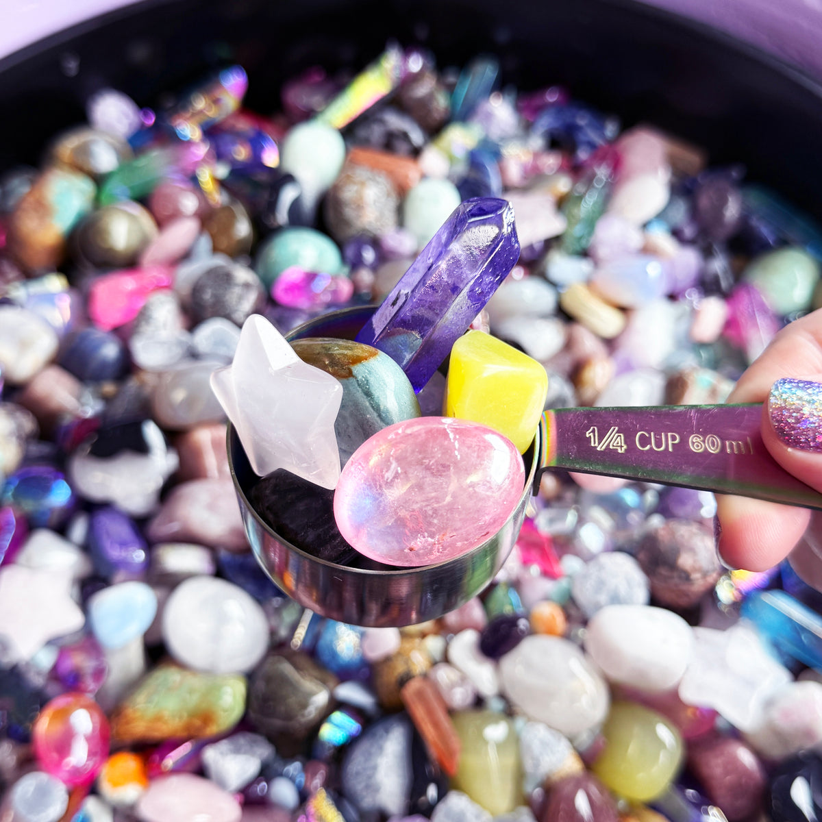 Misfit Mix // Crystal Cauldron Scoop
