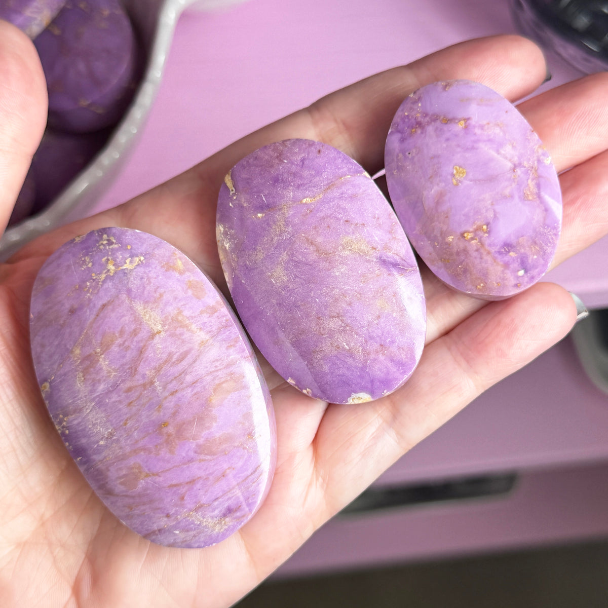 Phosphosiderite Palm Stone